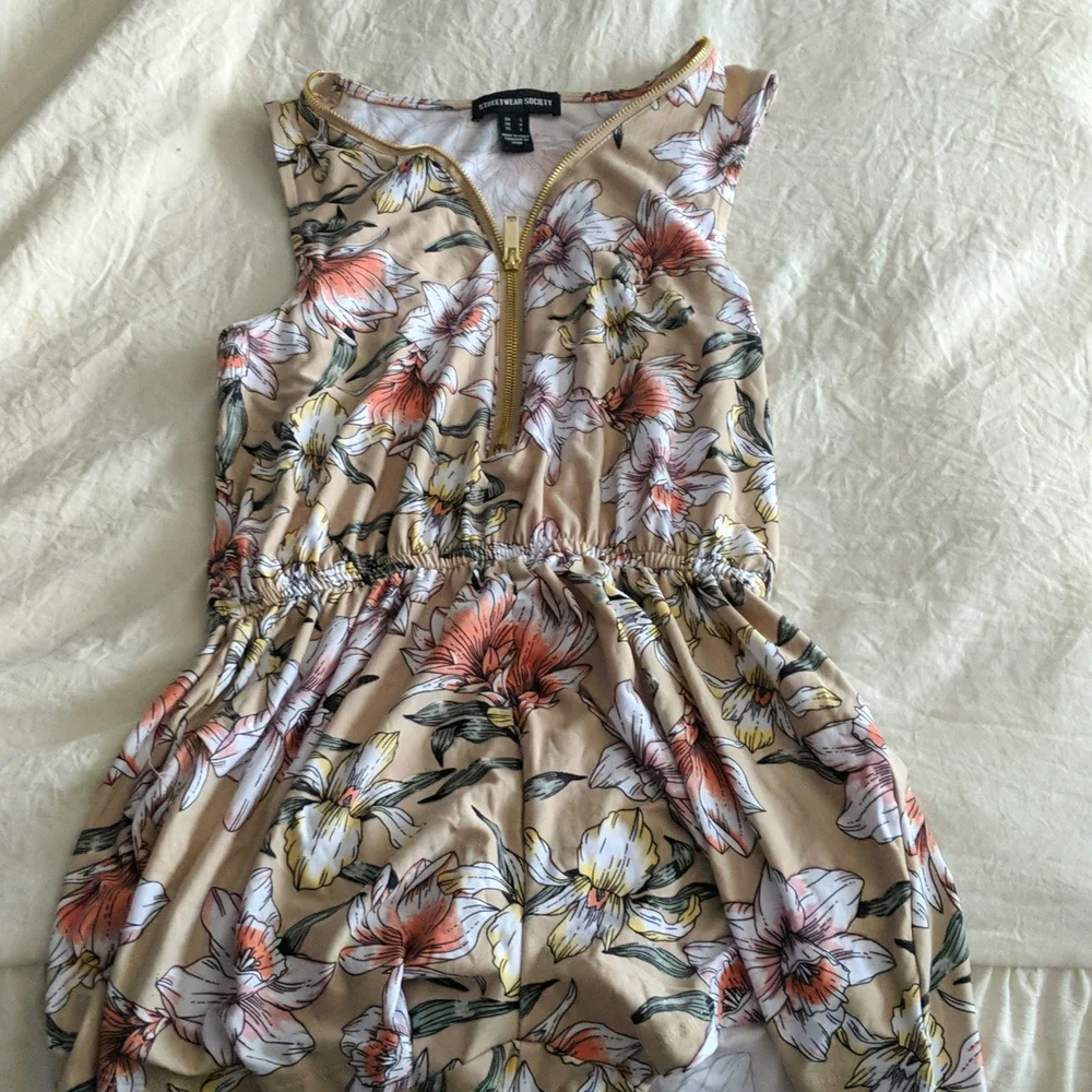 Street wear society size s Floral Jumpsuit. - Picture 1 of 5